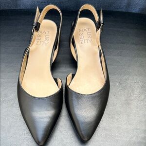 NWOB Naturalizer Elegant Black Slingback Heels